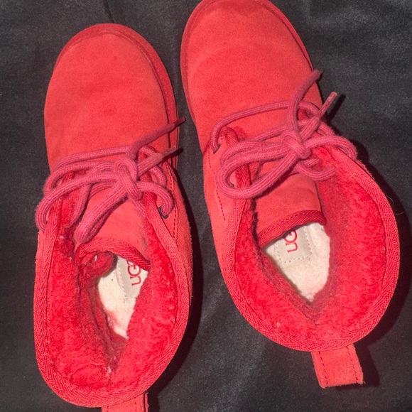 UGG Neumel II boots in Samba Red suede - Picture 4 of 7